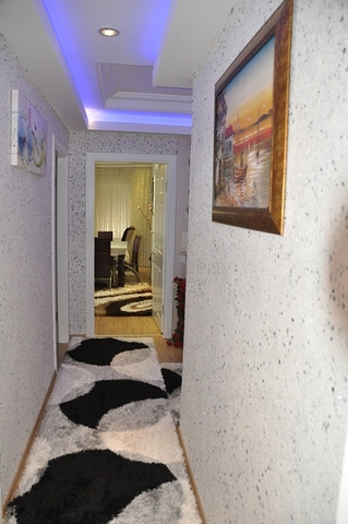 Квартира 2+1 в центре Алании с видом на горы и море