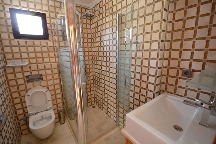          Прекрасная вилла с видом на море в районе Каламар, Калкан  