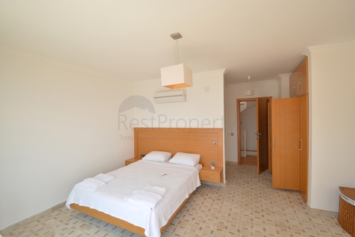          Прекрасная вилла с видом на море в районе Каламар, Калкан  