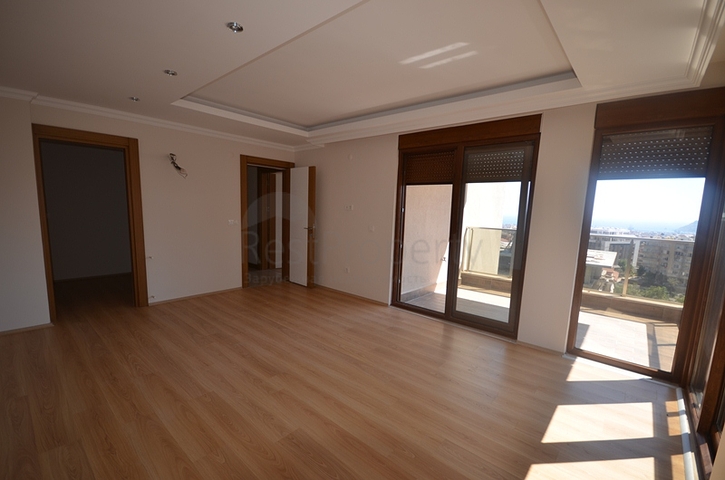 Новые квартиры 2+1 и 3+1  в комплексе  с видом на море