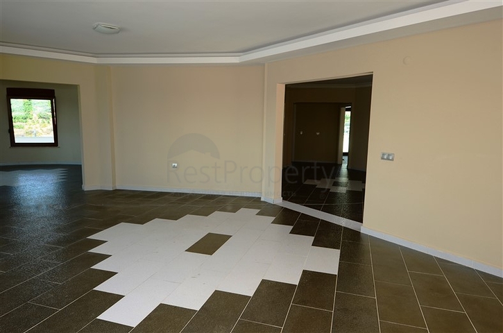 Шикарная вилла 6+2 с собственным бассейном в Каргыджаке 