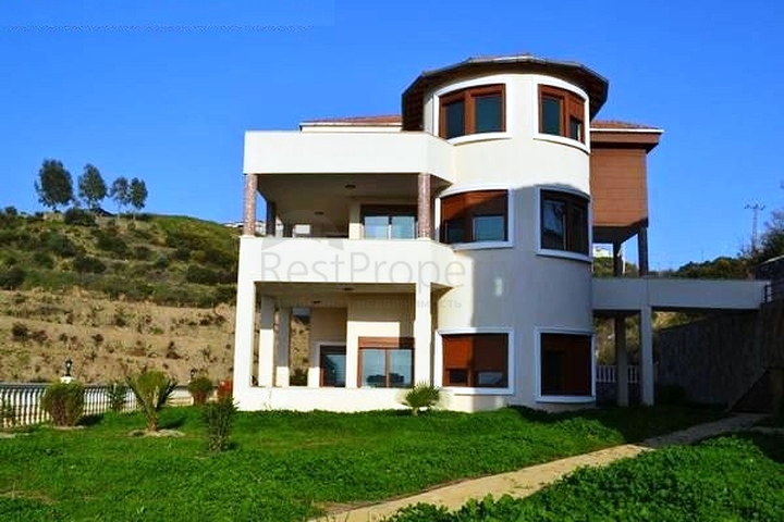 Шикарная вилла 6+2 с собственным бассейном в Каргыджаке 