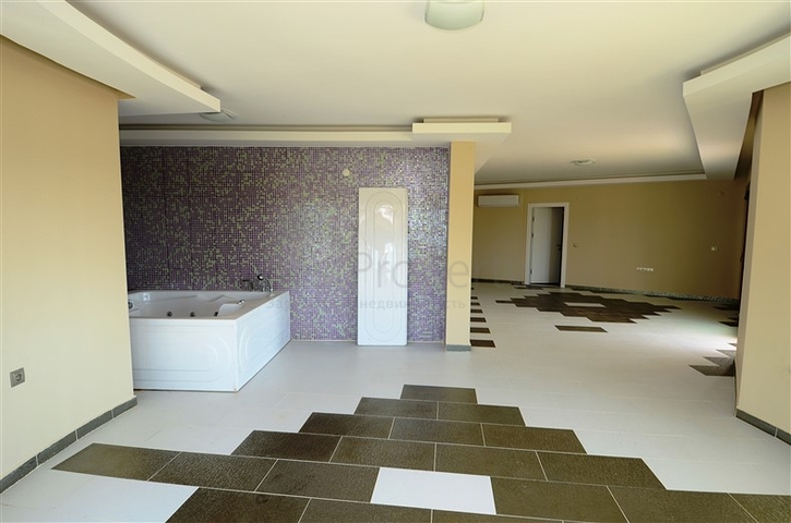 Шикарная вилла 6+2 с собственным бассейном в Каргыджаке 