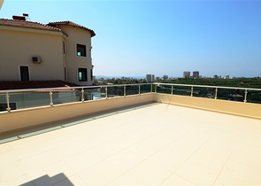 Шикарная вилла 6+2 с собственным бассейном в Каргыджаке 