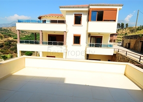 Шикарная вилла 6+2 с собственным бассейном в Каргыджаке 