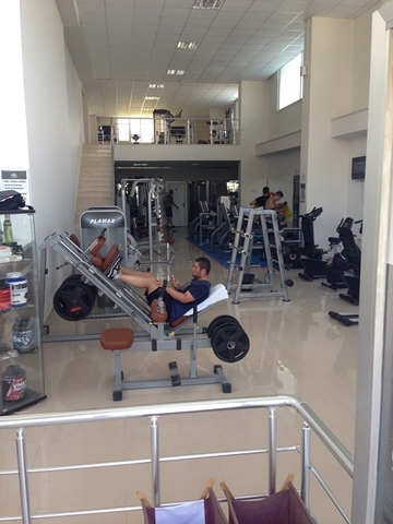 Полностью готовая к проживанию новая квартира у пляжа 