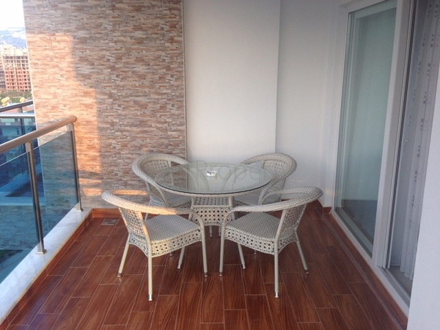 Полностью готовая к проживанию новая квартира у пляжа 