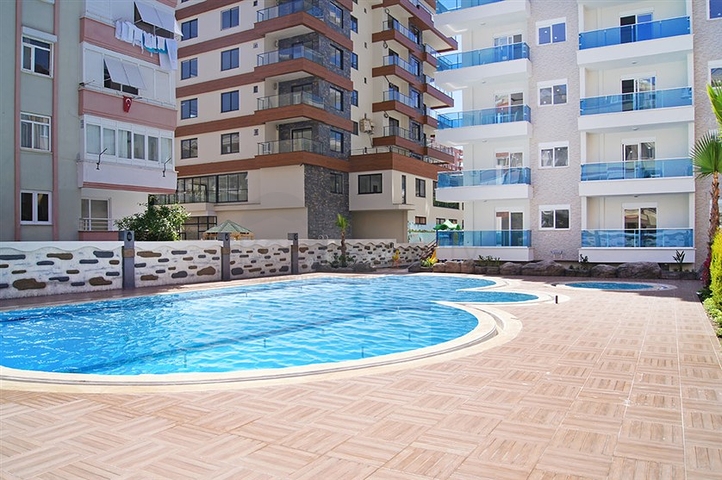 Новый комплекс с прекрасной инфраструктурой у моря в центре Махмутлара