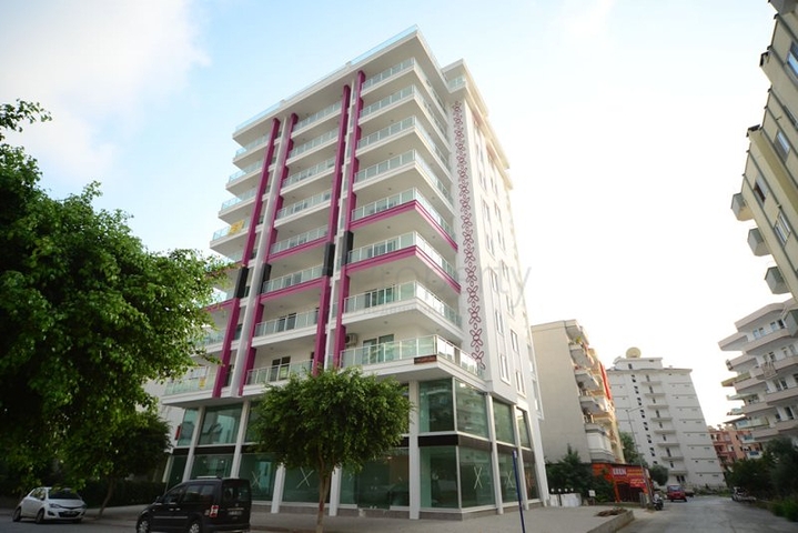 Прекрасная квартира планировки 1+1 с элитной мебелью 