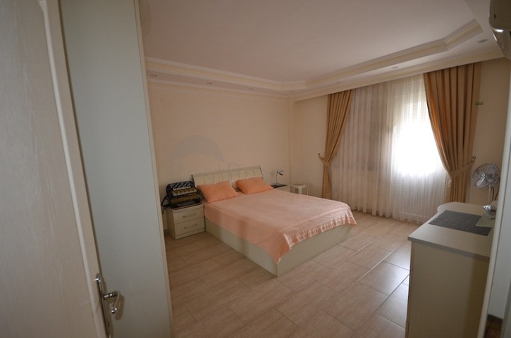 Трехкомнатная квартира от собственника в элитном районе Оба