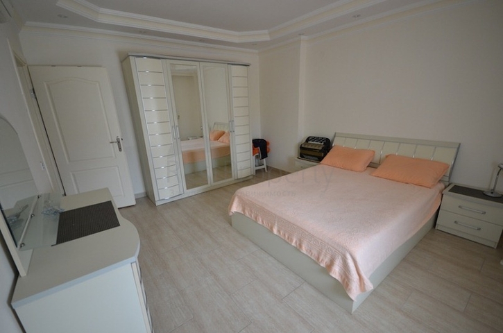 Трехкомнатная квартира от собственника в элитном районе Оба