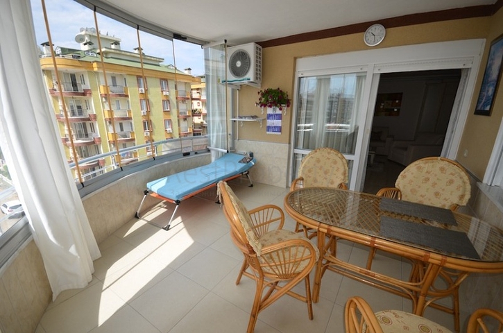 Трехкомнатная квартира от собственника в элитном районе Оба