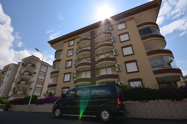 Трехкомнатная квартира от собственника в элитном районе Оба