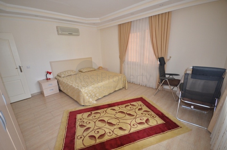 Трехкомнатная квартира от собственника в элитном районе Оба