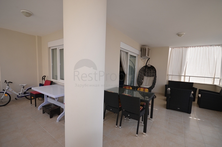 Апартаменты в комплексе в центре Махмутлара