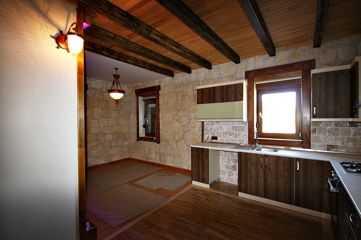 Виллы в османском стиле в районе Дошемеальты, Анталья