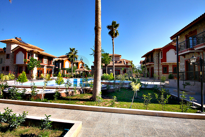 Виллы в османском стиле в районе Дошемеальты, Анталья