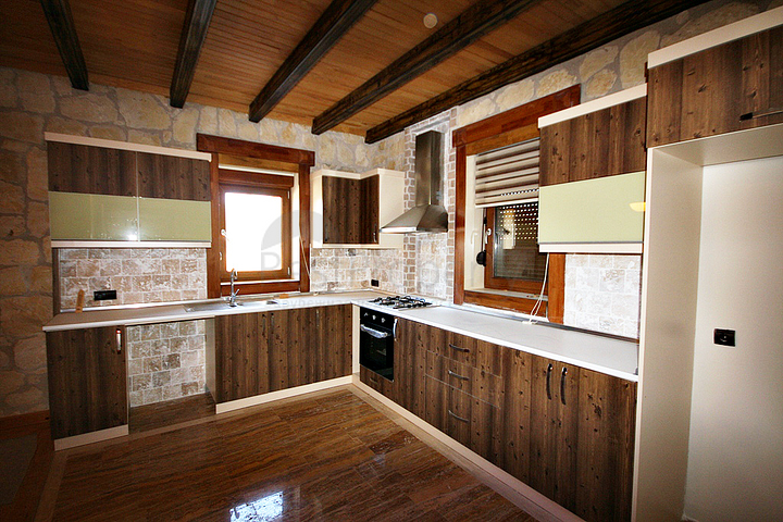 Виллы в османском стиле в районе Дошемеальты, Анталья