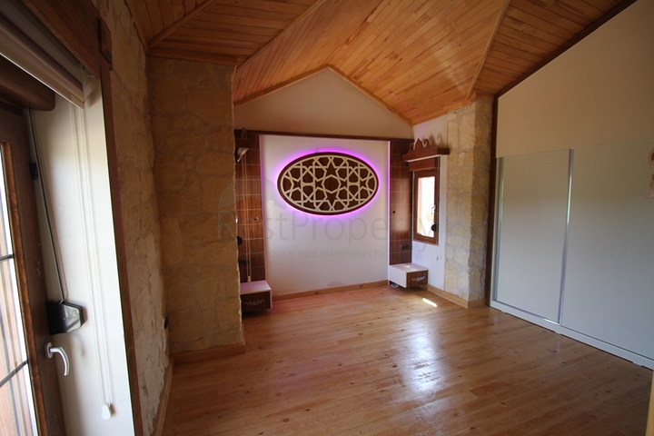 Виллы в османском стиле в районе Дошемеальты, Анталья