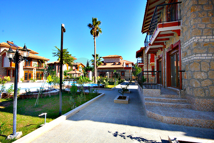 Виллы в османском стиле в районе Дошемеальты, Анталья