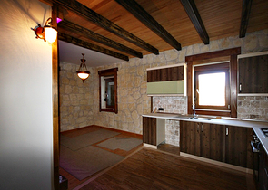 Виллы в османском стиле в районе Дошемеальты, Анталья