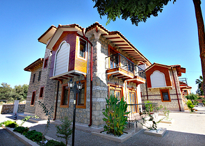 Виллы в османском стиле в районе Дошемеальты, Анталья