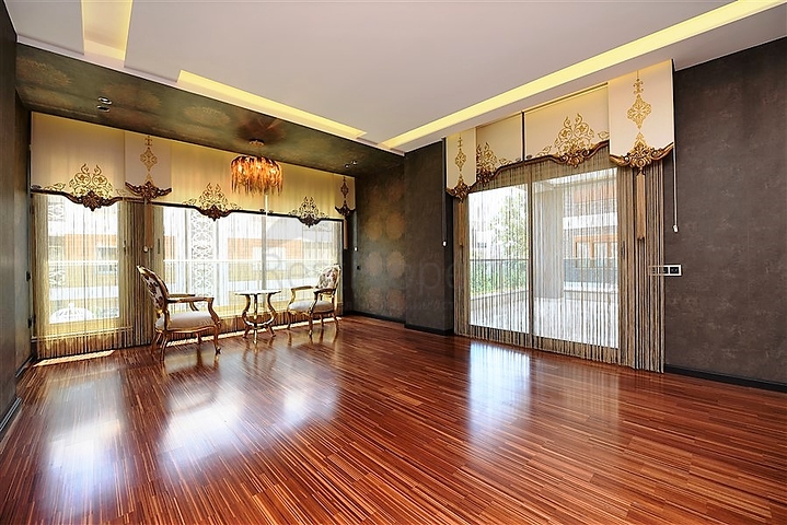 Квартиры в новом современном комплексе в центре Алании