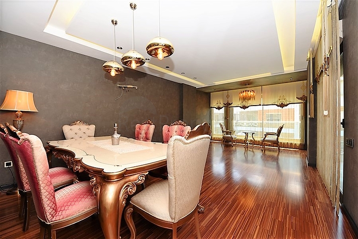 Квартиры в новом современном комплексе в центре Алании