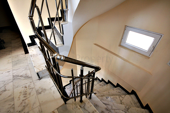 Пентхаус 3+1 с отдельной кухней в районе Хурма, Коньяалты Анталья