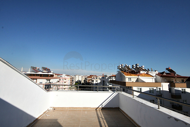 Пентхаус 3+1 с отдельной кухней в районе Хурма, Коньяалты Анталья