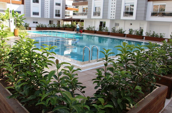 Квартира 1+1 с газовым отоплением в Коньяалты Анталья