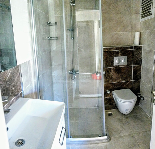 Квартира 1+1 с газовым отоплением в Коньяалты Анталья