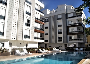 Квартира 1+1 с газовым отоплением в Коньяалты Анталья