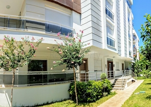 Квартира 1+1 с газовым отоплением в Коньяалты Анталья