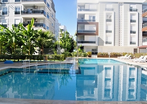 Квартира 1+1 с газовым отоплением в Коньяалты Анталья