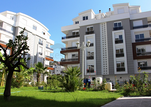 Квартира 1+1 с газовым отоплением в Коньяалты Анталья