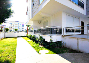 Квартира 1+1 с газовым отоплением в Коньяалты Анталья