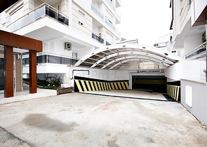 Квартира 1+1 с газовым отоплением в Коньяалты Анталья