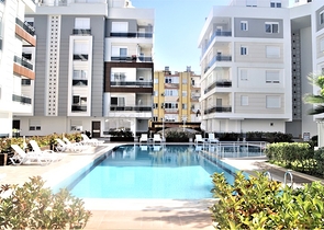 Квартира 1+1 с газовым отоплением в Коньяалты Анталья