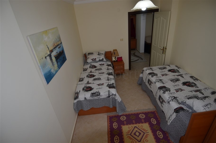 Просторные апартаменты в комплексе с бассейном