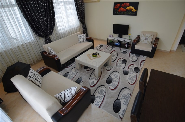 Просторные апартаменты в комплексе с бассейном