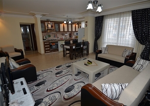 Просторные апартаменты в комплексе с бассейном