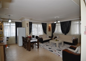 Просторные апартаменты в комплексе с бассейном