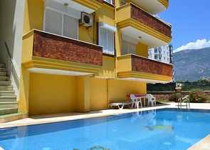 Просторные апартаменты в комплексе с бассейном