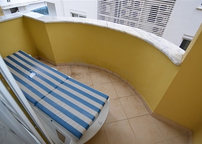 Просторные апартаменты в комплексе с бассейном