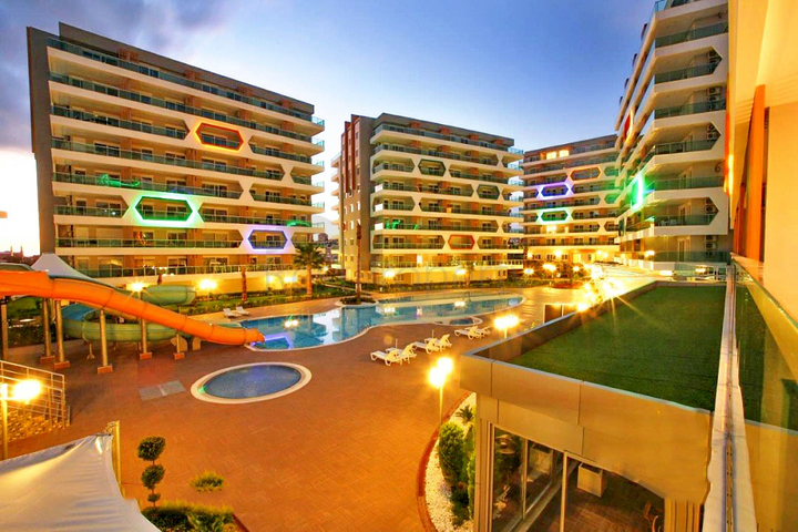 Двухкомнатная квартира в комплексе 5* в Авсалларе