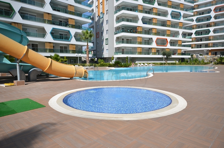 Двухкомнатная квартира в комплексе 5* в Авсалларе