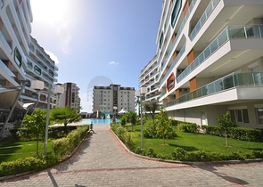 Двухкомнатная квартира в комплексе 5* в Авсалларе