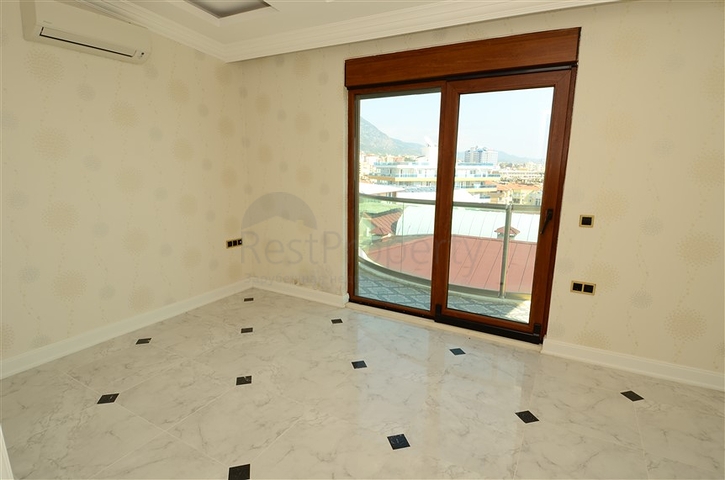 Эксклюзивное предложение – роскошный пентхаус на первой береговой линии