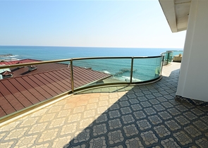 Эксклюзивное предложение – роскошный пентхаус на первой береговой линии